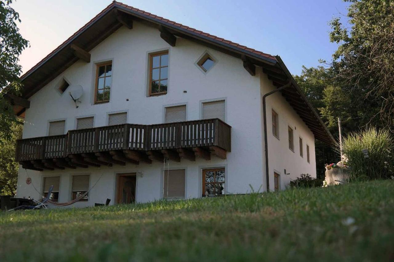 Ferienwohnung Miedl Хауценберг Экстерьер фото