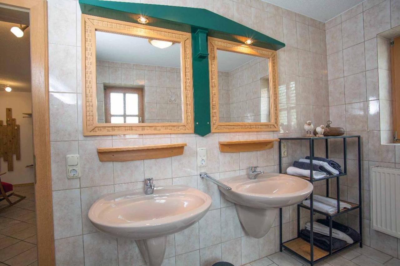 Ferienwohnung Miedl Хауценберг Экстерьер фото